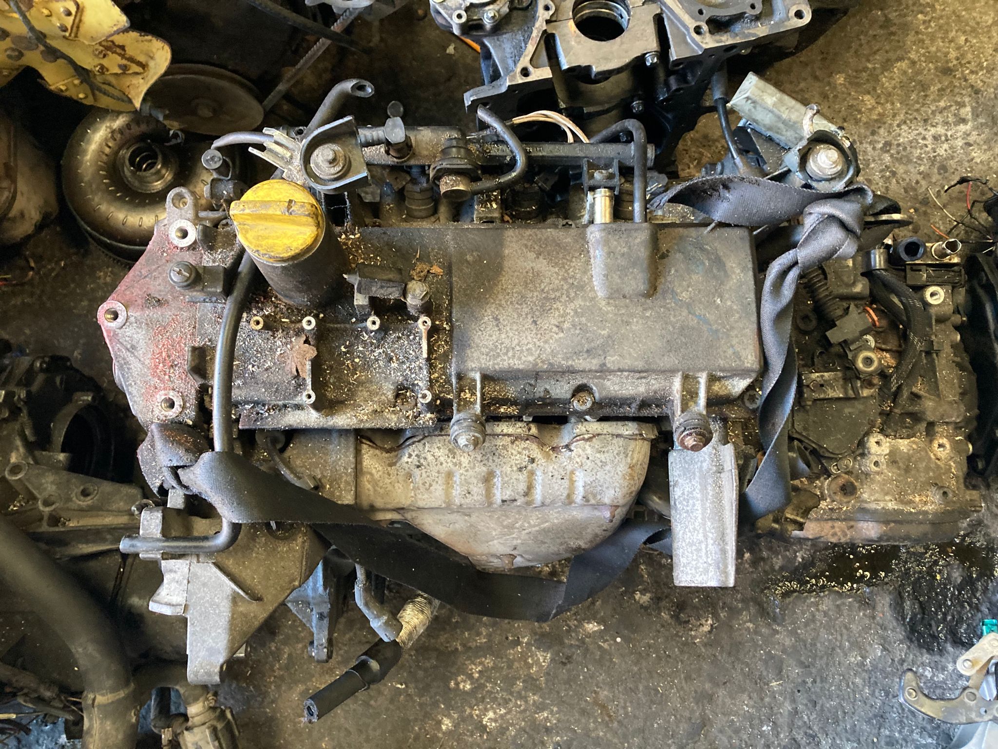 RENAULT CLİO MOTOR 1 4 8V